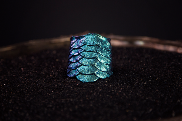 Merbella Silicone Scale Cuff "Anemone"